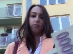 Eurosex girlnextdoor pussyfucked in public