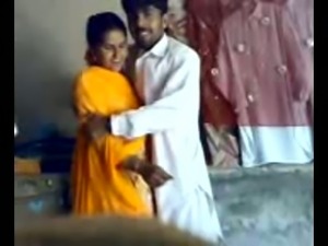 Horny Pakistani husband seduces and fucks his wifey