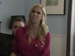 Quite nice behind the scene video with torrid blondie Lily Labeau