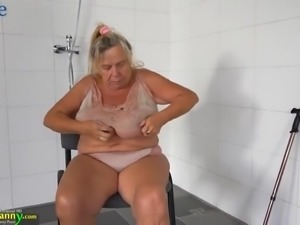 Chubby voracious tanned oldie Hedwig is so into teasing her mature cunt