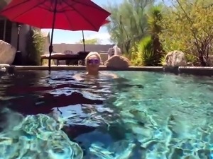 Sultry blonde gets her shaved cunt fucked hard in the pool