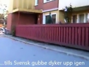Unga svenska (svensk) tjej suger Svensk gubbe (ansiktet)