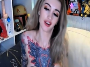 Sexy Hot Tattooed Babe Dildo Fucked Her Pussy