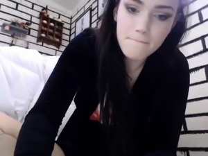 Pussy fingering brunette webcam babe