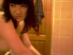 Homemade video of girlfriend Tamara in the bathroom