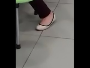 Teacher feet wiggle tease thick ass and legs