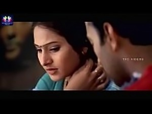 Exciting Scene   Aruguru Pativratalu Telugu Movie   E.V.V. Satyanarayana...
