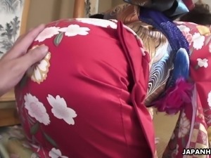 Upskirt video of charming and kawaii geisha Yuria Tominaga