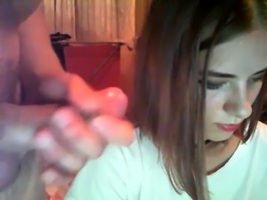 amateur nicollcherry fingering herself on live webcam