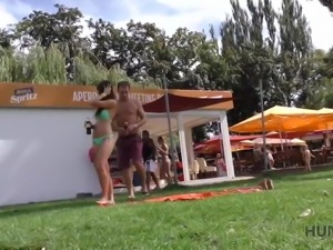 HUNT4K. Hunter meets girl on public beach and has anal sex..